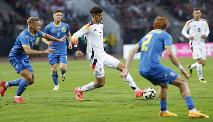 Sức mạnh và phong độ Đức vs Bosnia & Herzegovina