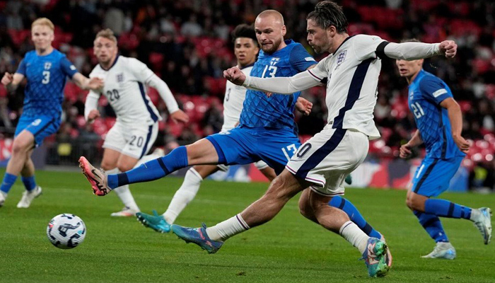 Sức mạnh và phong độ Hy Lạp vs Anh